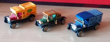 Vintage autootjes 3 stuks. beschikbaar voor biedingen