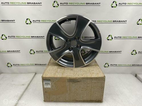 16 Inch Velg Renault Clio 4 NIEUW ORIGINEEL 403004318R, Autos : Pièces & Accessoires, Pneus & Jantes, Jante(s), 16 pouces, Neuf