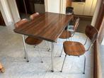 Table vintage extensible en formica marron avec chaises, Maison & Meubles, Tables | Tables à manger, Rectangulaire, Enlèvement
