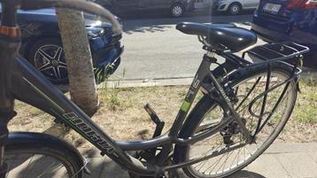 Damesfiets- NORTA - zo goed als Nieuw beschikbaar voor biedingen