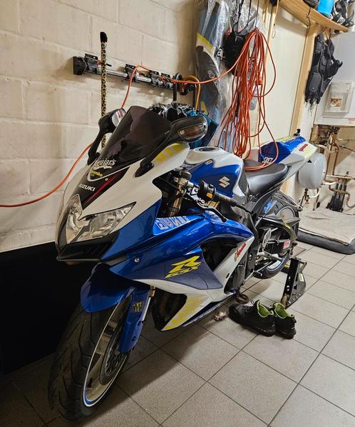 Gsxr 600 k9, Motos, Motos | Suzuki, Particulier, Sport, 12 à 35 kW, 4 cylindres, Enlèvement