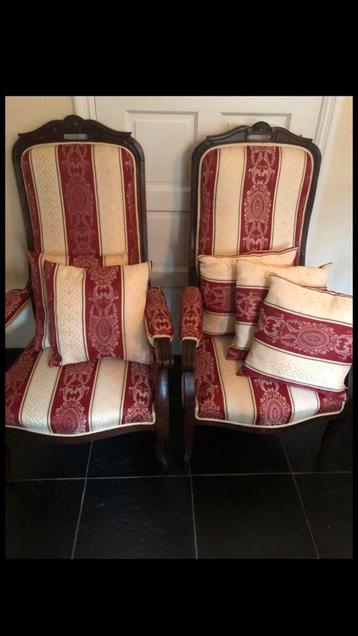 2 zetels beschikbaar voor biedingen