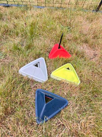 Voetbalkegeltjes beschikbaar voor biedingen