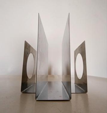 porte revues design François Monnet 1970 beschikbaar voor biedingen