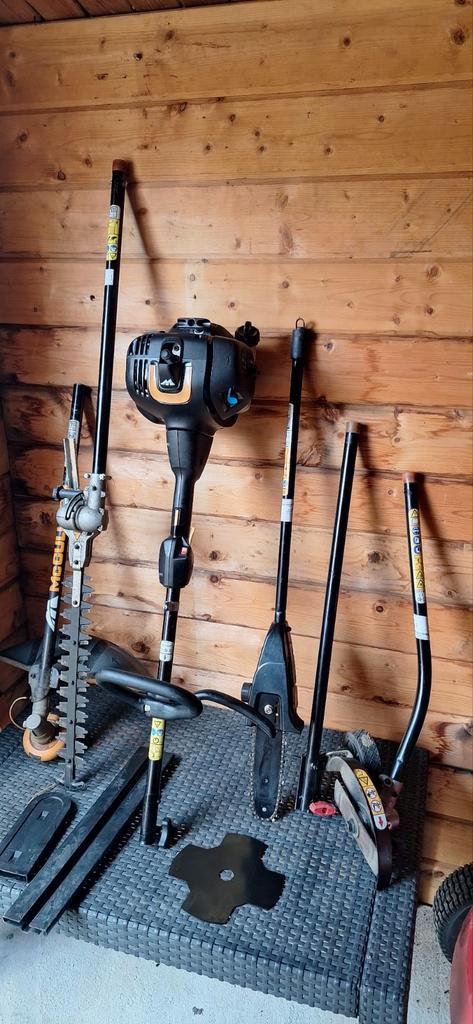 Comby MC-CULLOCH gemaakt door HUSQVARNA, Tuin en Terras, Bosmaaiers, Ophalen