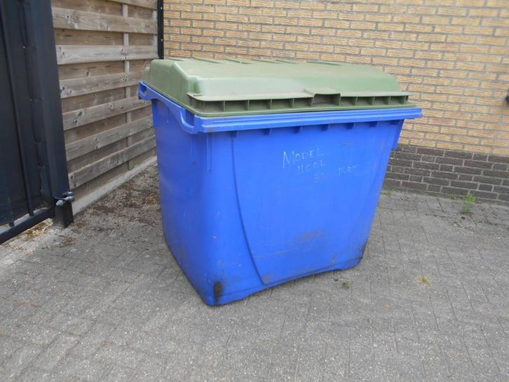 2 klikobakken met deksel, Huis en Inrichting, Woonaccessoires | Prullenbakken, Gebruikt, Kunststof, Ophalen
