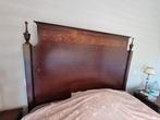 Twijfelaar vintage bed met mooie details en 2 nachtkastj, Ophalen, Twijfelaar