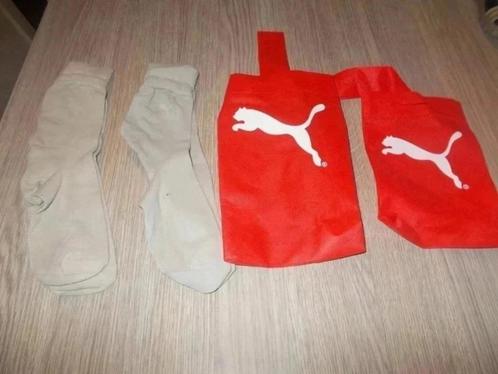 A - Lot 2 paires chaussettes hommes 39 - 42 + sacs PUMA, Kleding | Heren, Sokken en Kousen, Nieuw, Maat 39 t/m 42, Overige kleuren