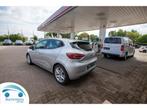 Renault Clio 1.6 E-TECH HYBRID 140 PK BUSINESS Automaat, Auto's, Renault, Automaat, Euro 6, Navigatiesysteem, Bedrijf