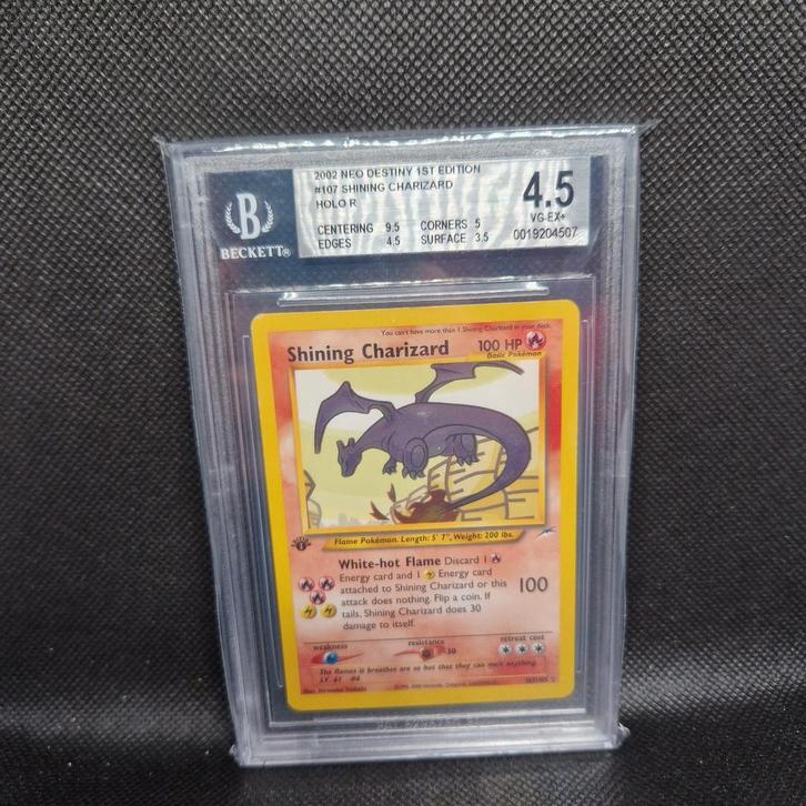 Shining Charizard Holo Neo Destiny 1st Edition BGS 4.5, Hobby en Vrije tijd, Verzamelkaartspellen | Pokémon, Ophalen of Verzenden