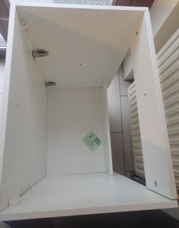 Meuble salle de bain  beschikbaar voor biedingen