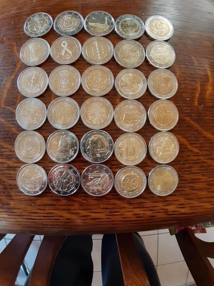 30 Herdenkingsmunten (zie details hieronder), Timbres & Monnaies, Monnaies | Europe | Monnaies euro, Série, Autres valeurs, Autres pays