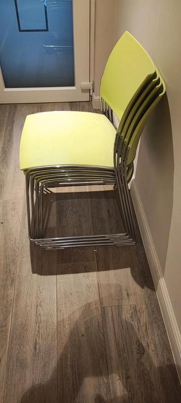 4 chaises design jaune-vert