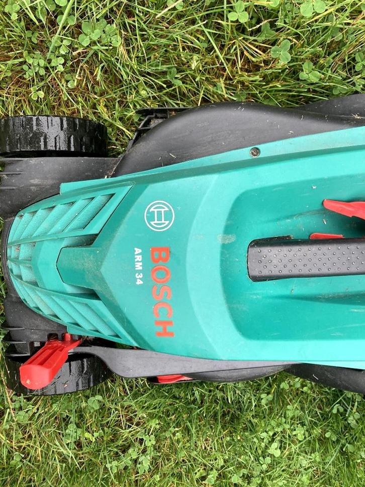 machine à gazon électrique, Jardin & Terrasse, Tondeuses à gazon, Comme neuf, Tondeuses à gazon électriques, 30 à 39 cm, Tondeuse rotative