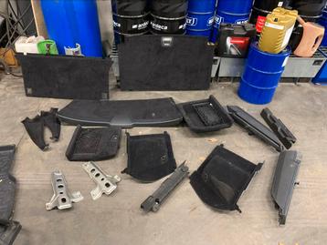 Mercedes s204 interieur onderdelen beschikbaar voor biedingen