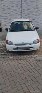 Toyota starlet weinig kms 4deurs automaat met keuring, Auto's, Automaat, Starlet, Particulier, Te koop
