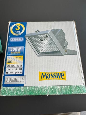 Massive Halogeenspot 500W IP44 nieuw  beschikbaar voor biedingen