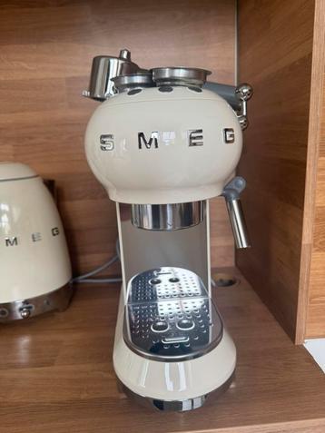 Smeg expresso, Enlèvement, Comme neuf, Café moulu