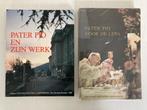 Lot van 2 fotoboeken heilige Pater Pio, Verzamelen, Religie, Gebruikt, Ophalen of Verzenden, Christendom | Katholiek, Boek