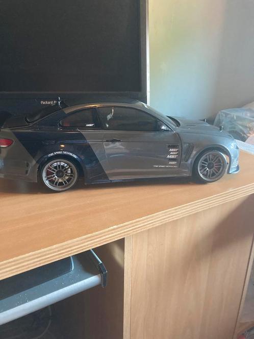 Body bmw, Hobby en Vrije tijd, Modelbouw | Radiografisch | Auto's, Zo goed als nieuw, Onderdeel, Elektro, Schaal 1:10, RTR (Ready to Run)