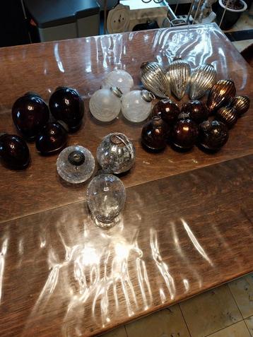 Glazen kerstballen  beschikbaar voor biedingen