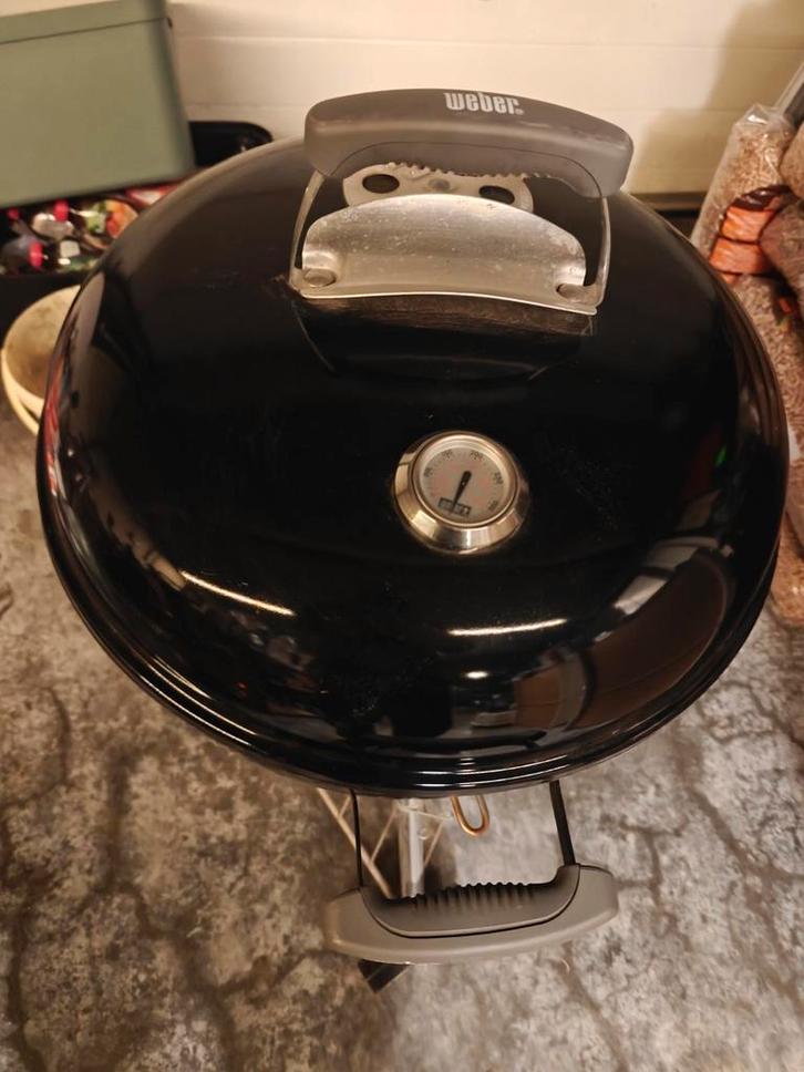 Te koop: Weber In-Touch houtskoolbarbecue, Tuin en Terras, Houtskoolbarbecues, Ophalen