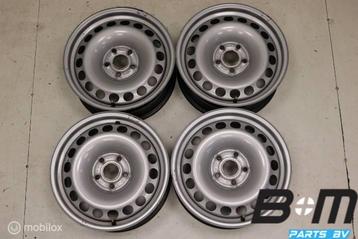 Org 16 inch stalen velgen VW Tiguan / Q3 5N0601027B beschikbaar voor biedingen