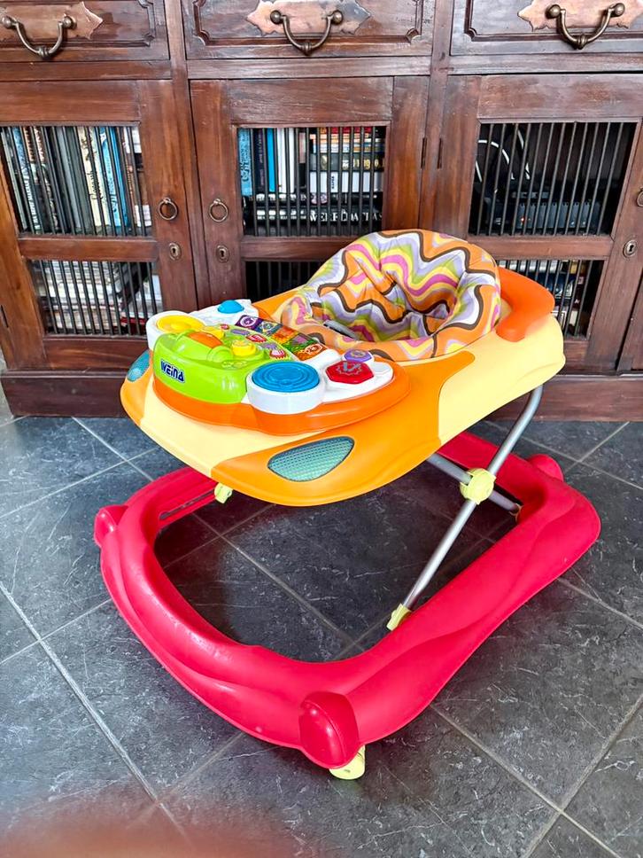 Loopstoel Weina Musical Baby Walker, Enfants & Bébés, Jouets | Extérieur | Jouets en vrac, Comme neuf, Enlèvement
