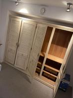 Kledingkast in de slaapkamer, Antiek en Kunst, Antiek | Meubels | Kasten, Ophalen