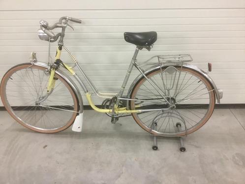 Retro meisjesfiets sixties, Fietsen en Brommers, Fietsen | Meisjes, 26 inch of meer, Ophalen