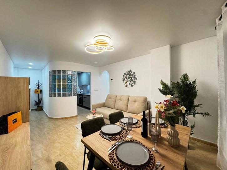 Appartement moderne à 800 mètres de la plage à Torrevieja, Immo, Étranger, Espagne, Appartement, Ville