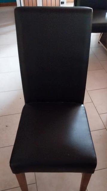 Eetstoelen 4x beschikbaar voor biedingen