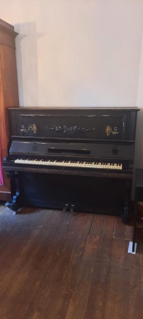 Piano droit (buffet) noir de marque Albert De Lil, Muziek en Instrumenten, Piano's, Gebruikt, Piano, Zwart, Ophalen
