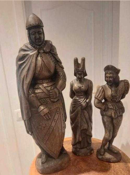 Collectie van Drie Houten Figuren – Middeleeuwse Personages, Antiek en Kunst, Kunst | Beelden en Houtsnijwerken, Ophalen of Verzenden