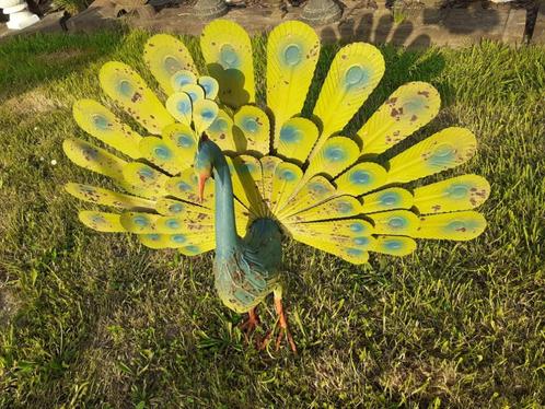 SUPERBE PAON EN METAL PATINE, Tuin en Terras, Tuinbeelden, Nieuw, Dierenbeeld, Metaal, Ophalen of Verzenden