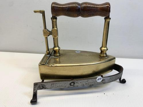 Mooi oud strijkijzer (iron10), Antiek en Kunst, Curiosa en Brocante, Ophalen of Verzenden