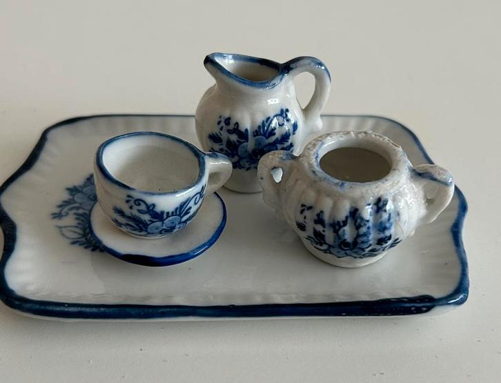 Set miniature bleu Delft pour maison de poupée, Collections, Jouets miniatures, Utilisé, Enlèvement ou Envoi