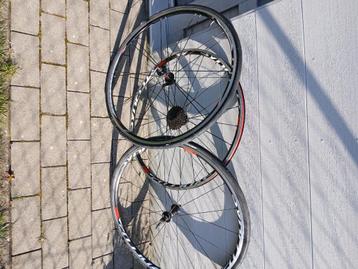 3 koerswielen, Fietsen en Brommers, Fietsonderdelen, Gebruikt, Ophalen, Wiel, Shimano Ultegra