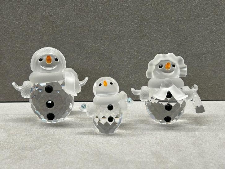 Swarovski Sneeuwman Familie, Verzamelen, Swarovski, Nieuw, Figuurtje, Ophalen of Verzenden