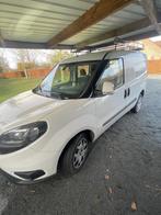 jonge fiat doblo cng 45.000km, Autos, Fiat, Doblo, Tissu, Achat, 3 places