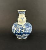 Delfts blauw handbeschilderde vaasje Arnhem, Ophalen of Verzenden
