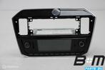 Radio met bluetooth VW Up facelift 1S0035869B, Gebruikt