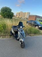 Piaggp zip 2021, Fietsen en Brommers, Ophalen, Zip