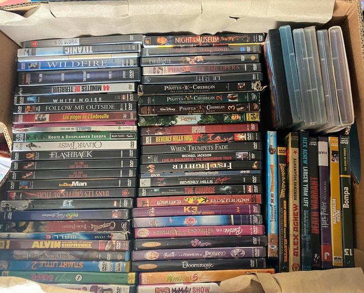 Verzameling van 70+ dvd’s – films & series gemengd, Cd's en Dvd's, Dvd's | Overige Dvd's, Zo goed als nieuw, Ophalen