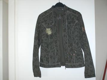 veste femme Milla Star taille M beschikbaar voor biedingen