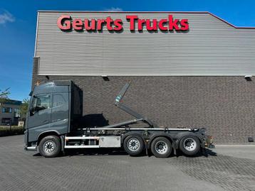 Volvo FH 540 8X2 TRIPLE VDL S30-6700 HAAKARMSYSTEEM / ABROLL beschikbaar voor biedingen