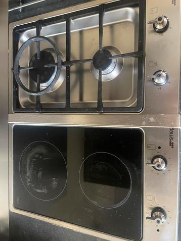 Combi gaz-vitro smeg, Electroménager, Tables de cuisson, Gaz, 4 zones de cuisson, Encastré, Enlèvement