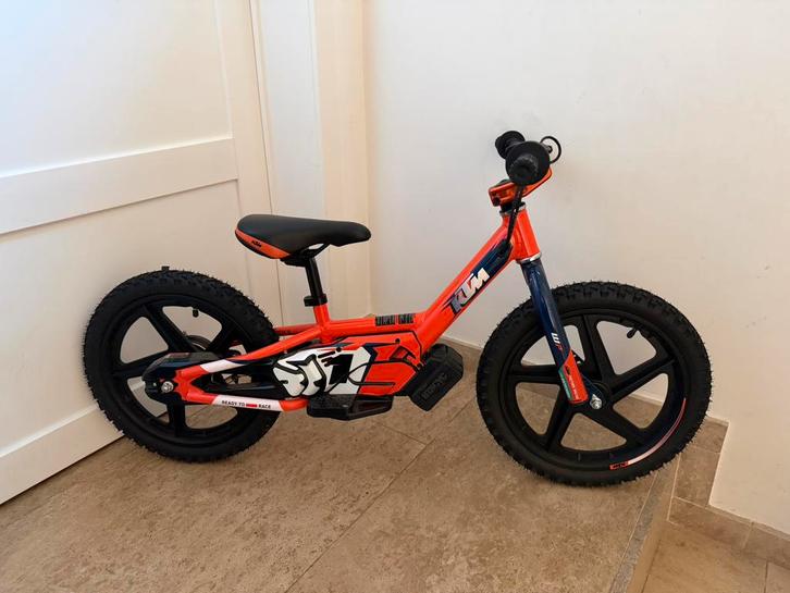 Velo elec. Stacyc Roue 16’ - KTM, Fietsen en Brommers, Fietsen | Kinderfietsjes, Zo goed als nieuw, Ophalen of Verzenden