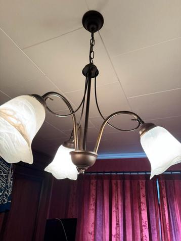 Bronze luster beschikbaar voor biedingen