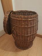 Panier en osier  jonc de saule avec couvercle, Ophalen of Verzenden, Gebruikt, Riet, Mand